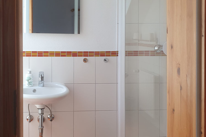 Dusche Doppelzimmer
