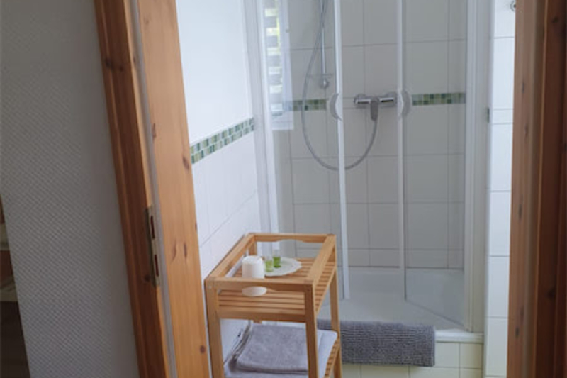 Dusche Einzelzimmer